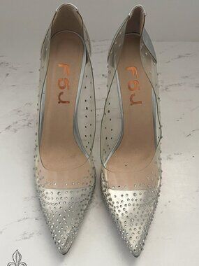 🫧 Silver Studded Heels🫧